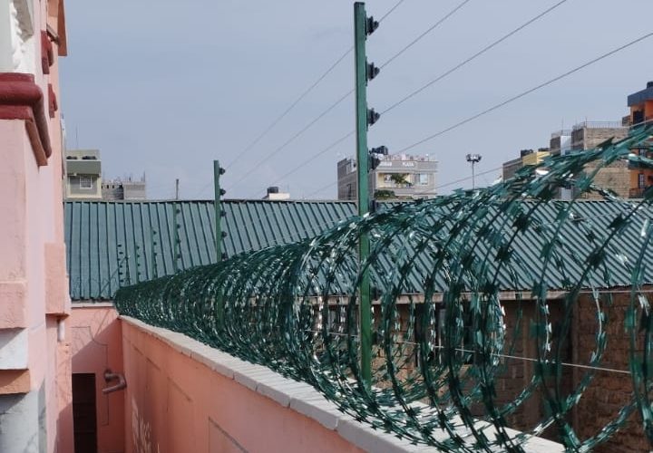 Movic-secure-systems Electric/razor-wire-fencing