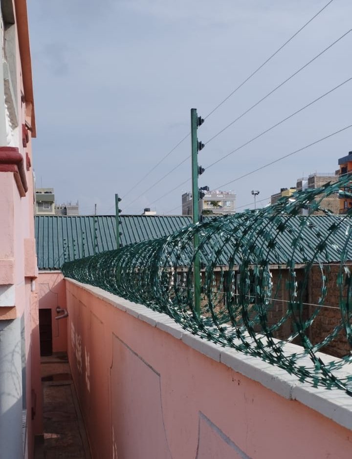 Movic-secure-systems Electric/razor-wire-fencing